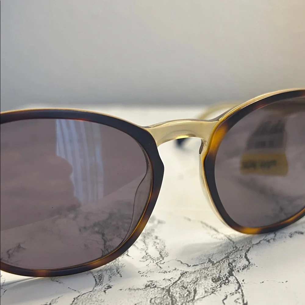 Sun Gant Stylish Tortoise Shell Sunglasses for Men. Size 51-19-140